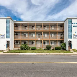 Hotel Dolphin Manor